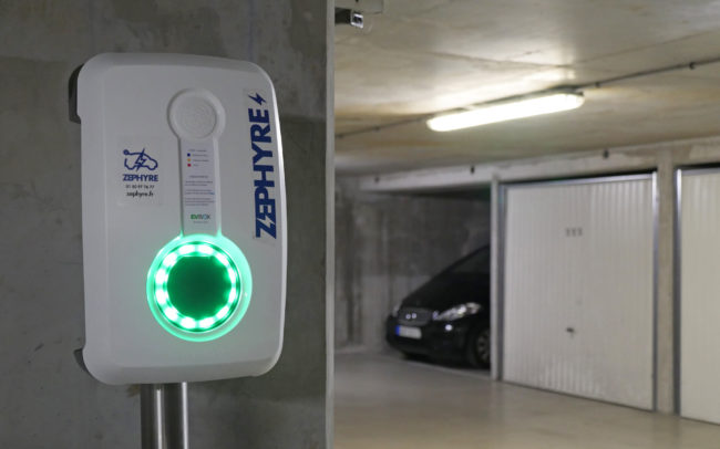 Borne de recharge électrique - wallbox zephyre